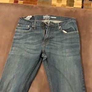 Levi’s Signature Straight Jeans. 32x30.